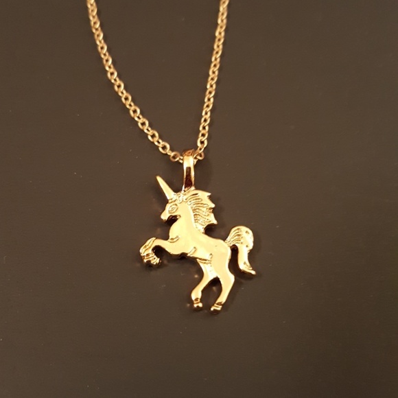 LAST 1! ❤Gold Unicorn Necklace - Picture 4 of 4